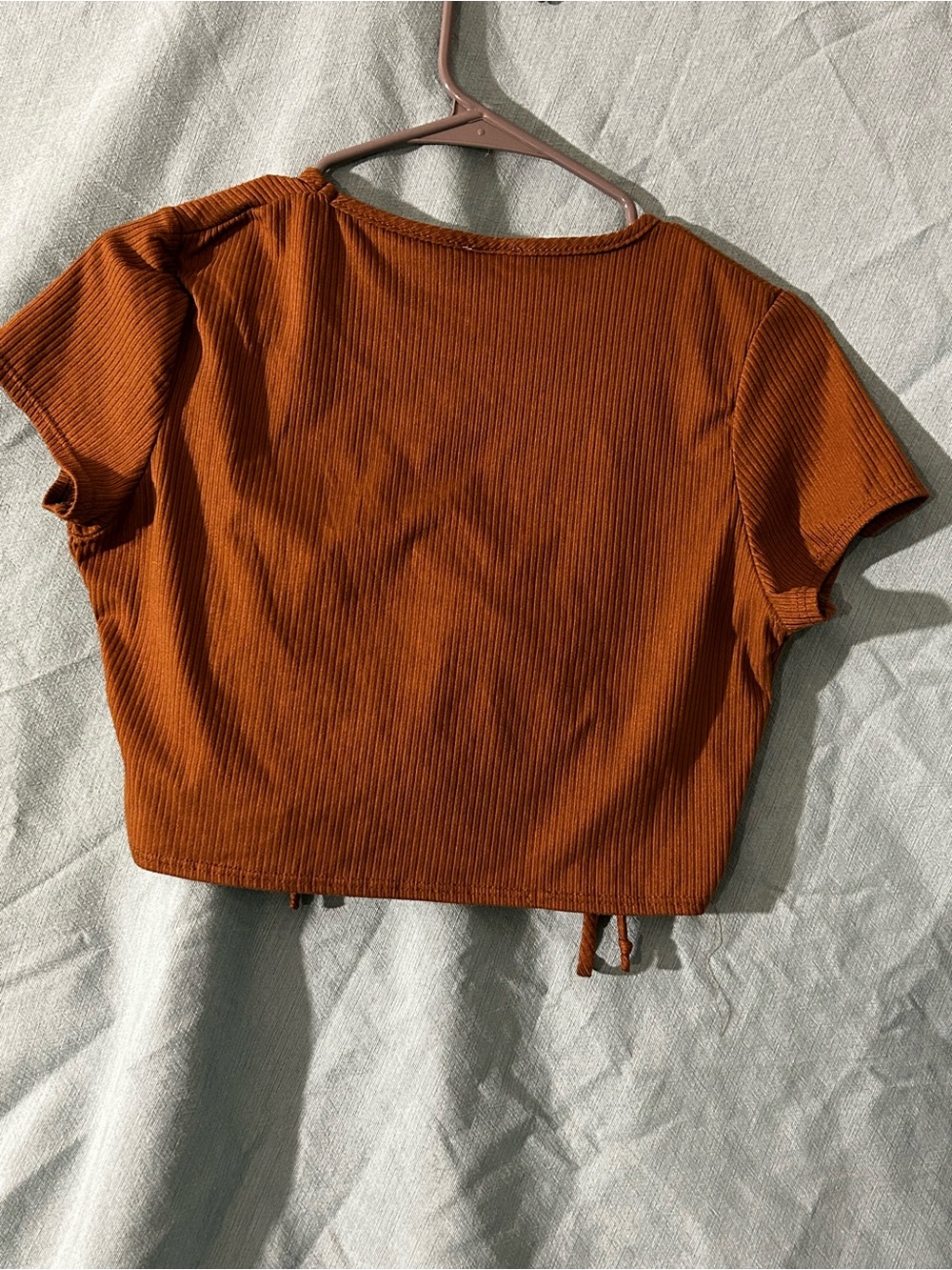WeArever Rust Brown Ruched Ribbed Crop Top - Picture 3 of 3